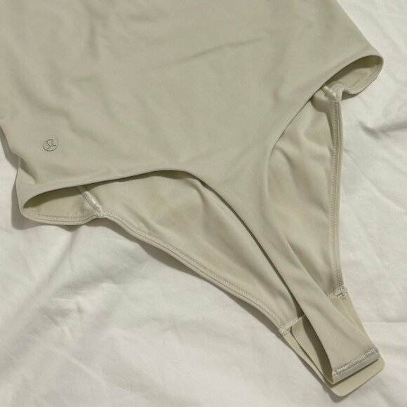 Wundermost Ultra-Soft Nulu Asymmetrical Bodysuit in Bone - Picture 4 of 6